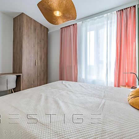 Prestige Apartments Modern Tower Гдиня Екстер'єр фото